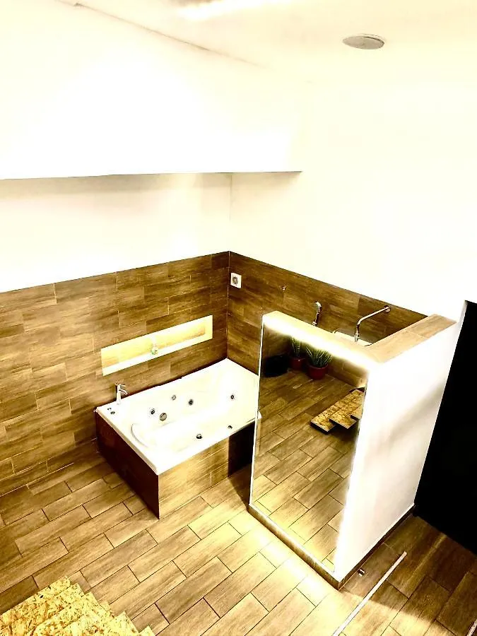 Elegante Loft Con Jacuzzi Privado Lejlighed Quito